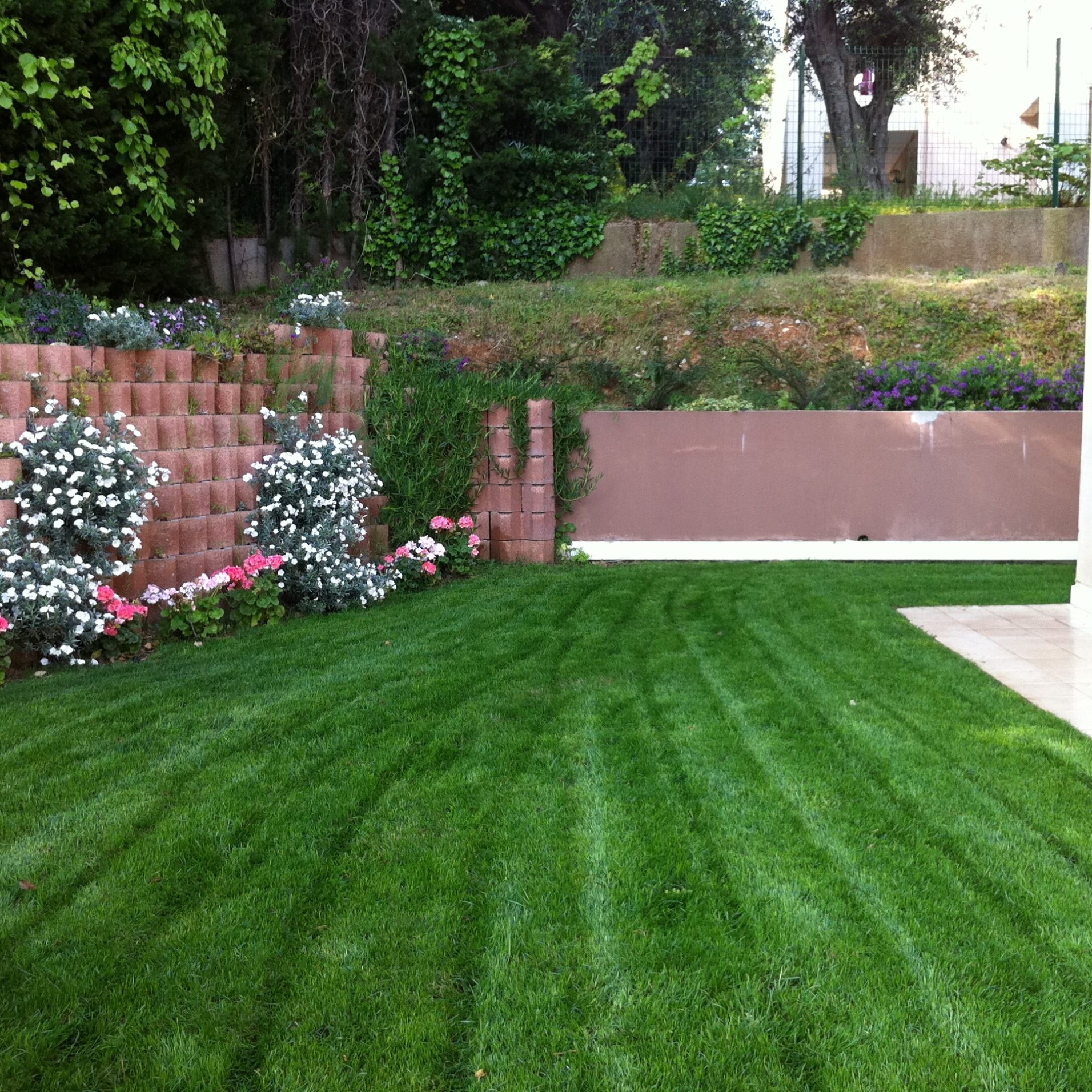 Entretien des jardins saint jeannet 06640